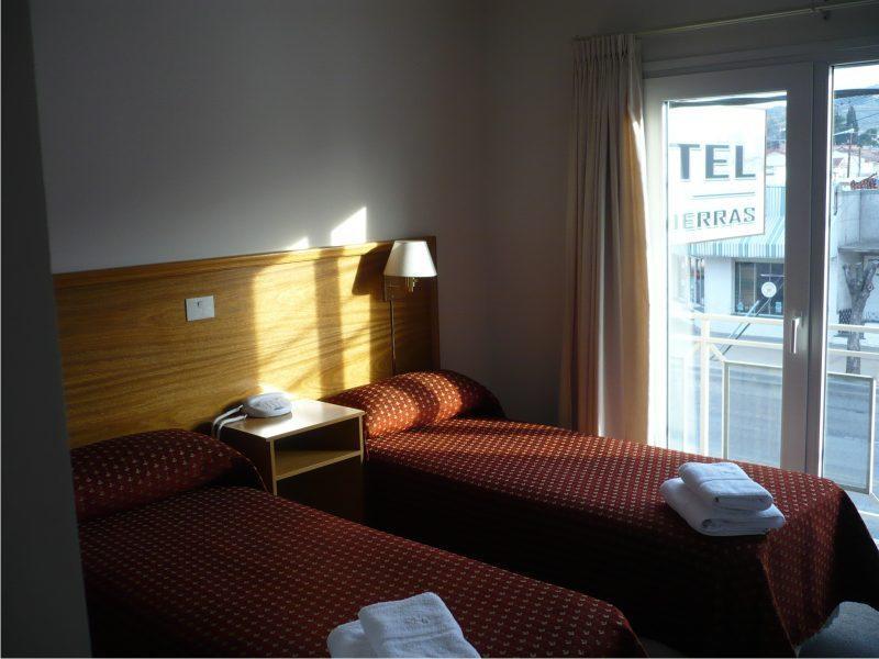 تانديل Hotel Mirasierras المظهر الخارجي الصورة